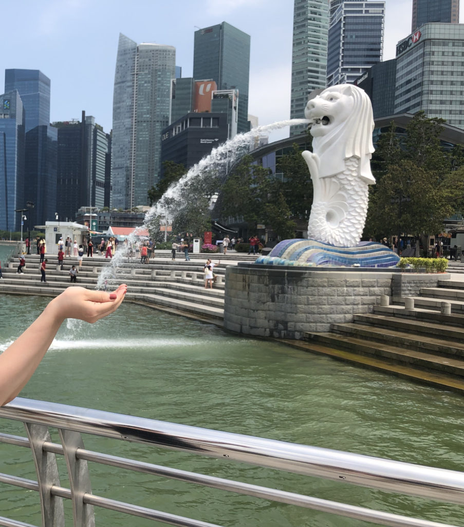 おすすめの定番観光スポット シンガポールの象徴 マーライオン うみうまとりっぷ シンガポール